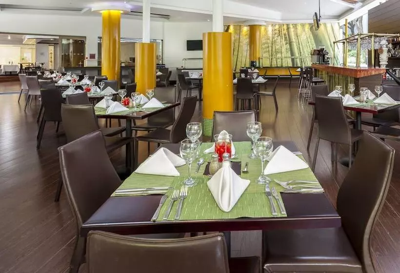 Fotos del hotel Four Points By Sheraton Medellín:  4