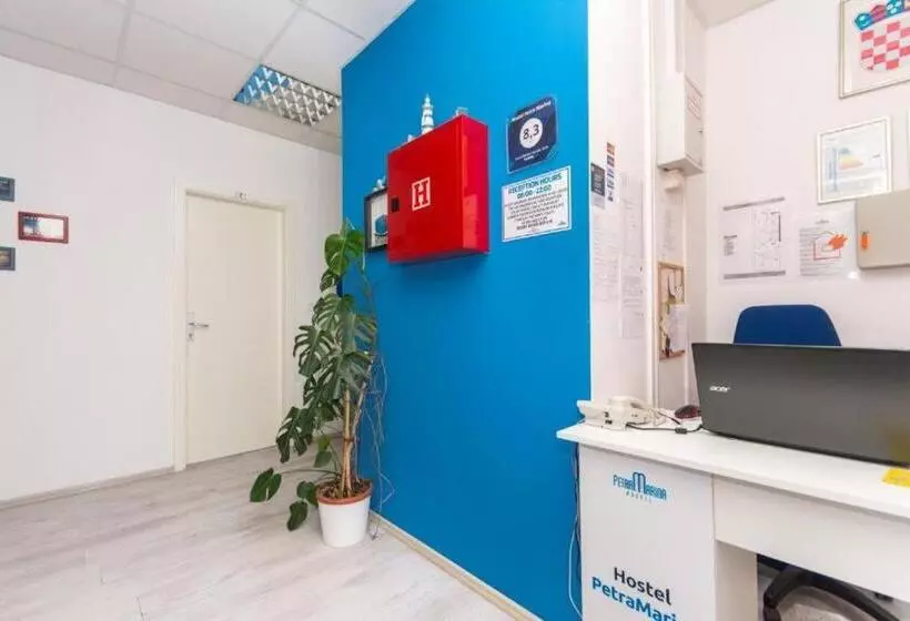 Fotos del hotel Petka:  11