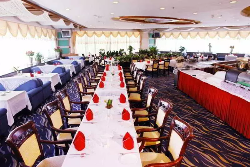 Fotos del hotel Capital Plaza:  4