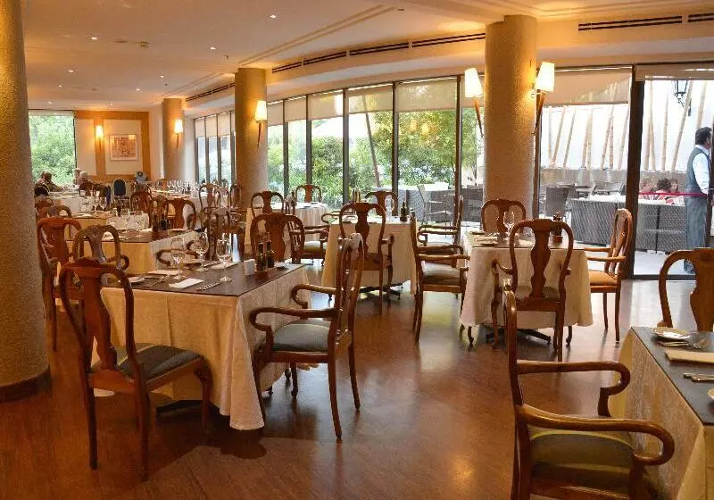 Fotos del hotel Director Vitacura:  12