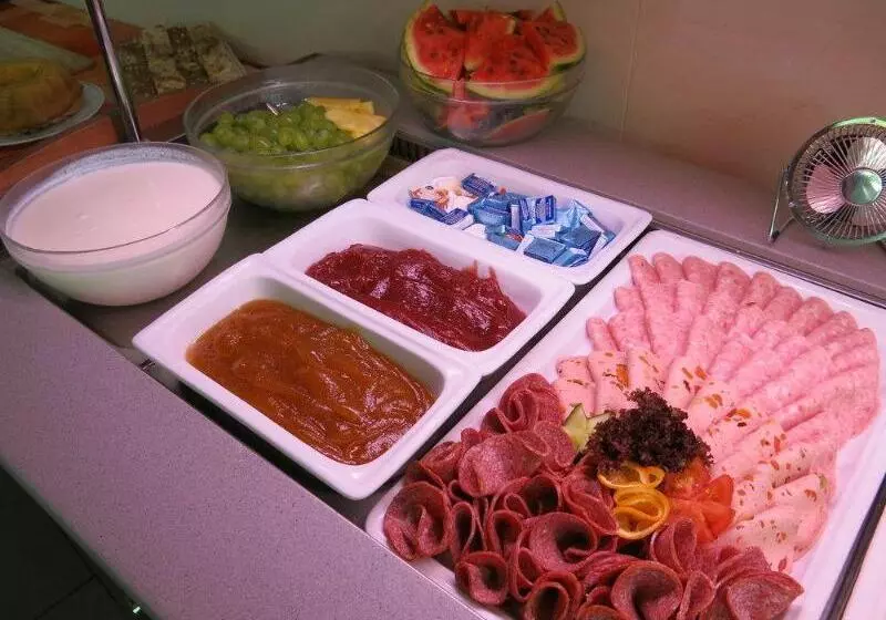 Fotos del hotel Olympik Artemis:  8