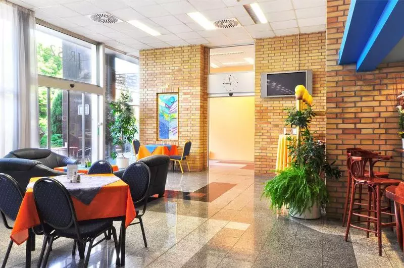 Fotos del hotel Olympik Artemis:  2