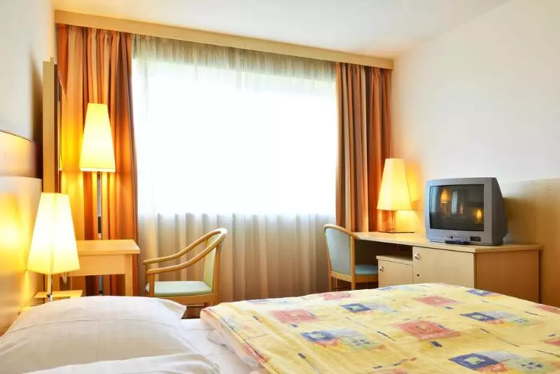 Fotos del hotel Olympik Artemis:  5