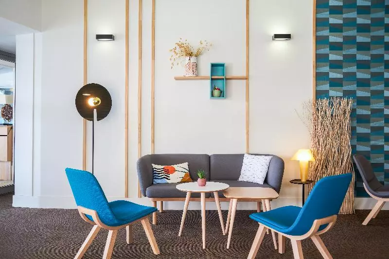 Fotos del hotel The Originals City, Le Mas Des Arcades, Perpignan:  13