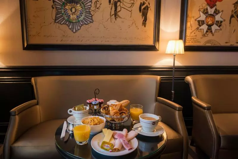 Fotos del hotel Saint Cyr Etoile:  13