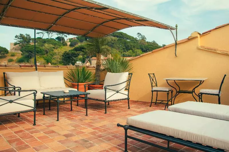 Fotos del hotel La Ponche:  5