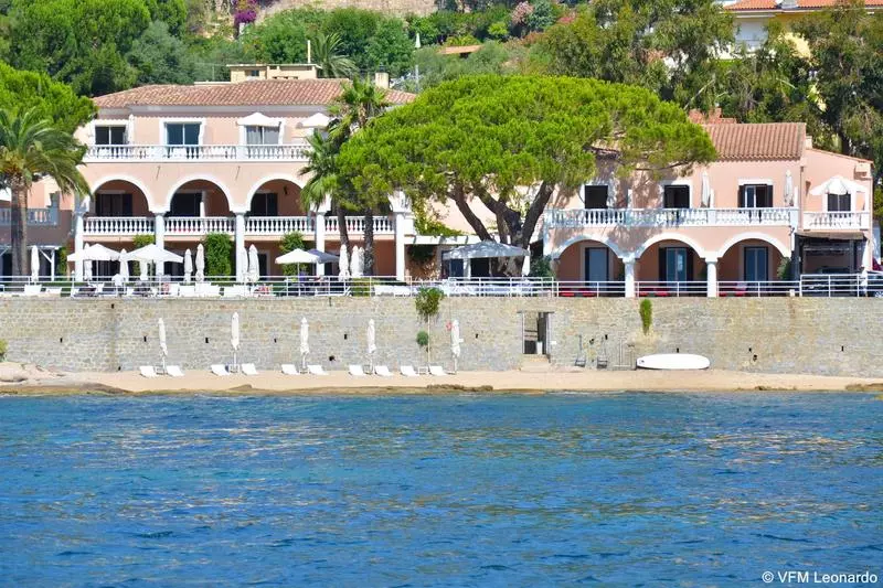 Fotos del hotel Hôtel Les Mouettes  Les Collectionneurs:  11