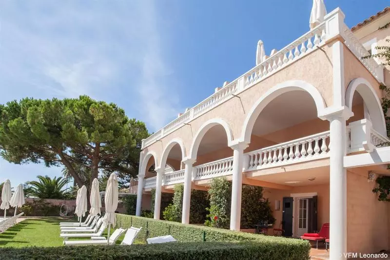 Fotos del hotel Hôtel Les Mouettes  Les Collectionneurs:  13