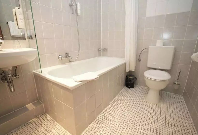 Fotos del hotel Attaché An Der Messe:  12