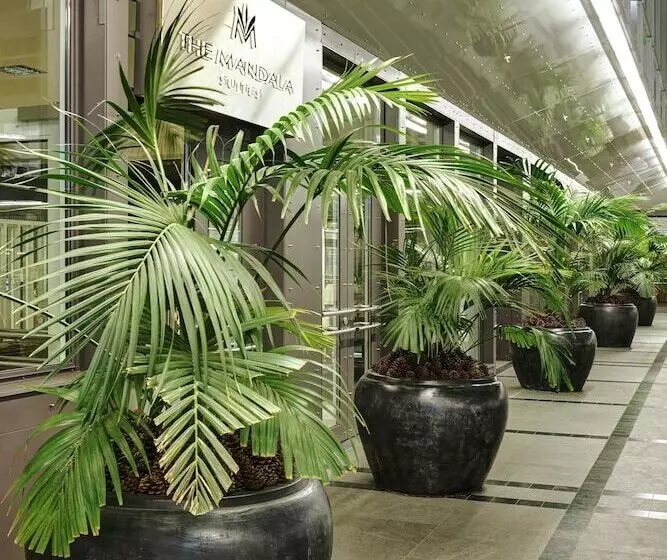 Fotos del hotel The Mandala Suites:  15