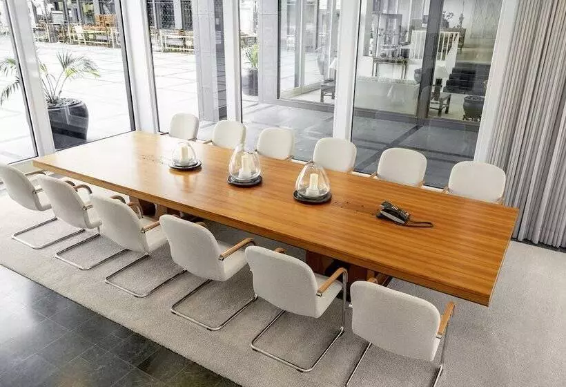 Fotos del hotel The Mandala Suites:  5