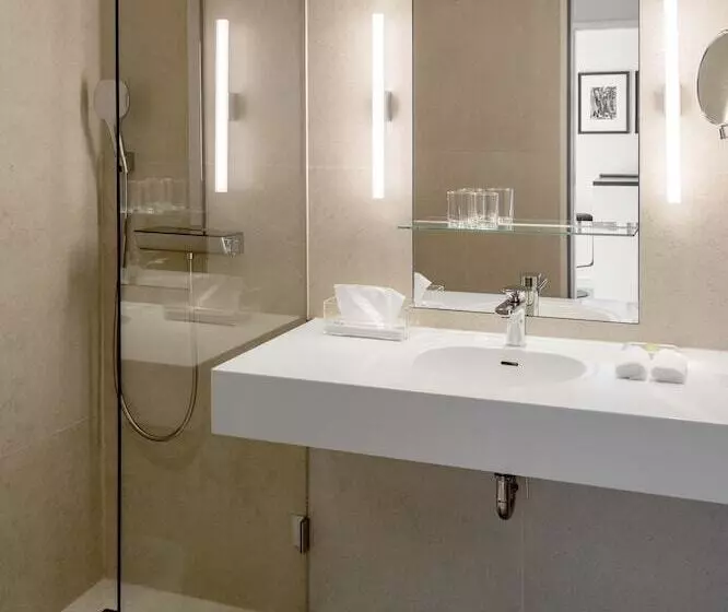 Fotos del hotel The Mandala Suites:  11