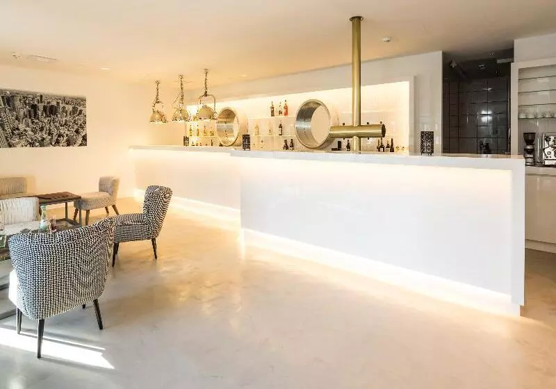 Fotos del hotel Fourside Trier:  13