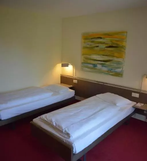 Fotos del hotel Schloss Reinach:  21