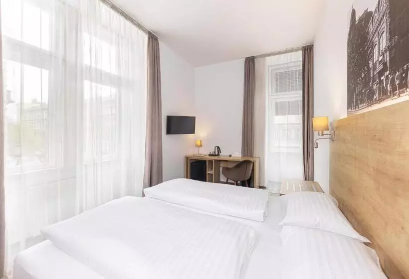 Fotos del hotel City Hotel Ring:  24