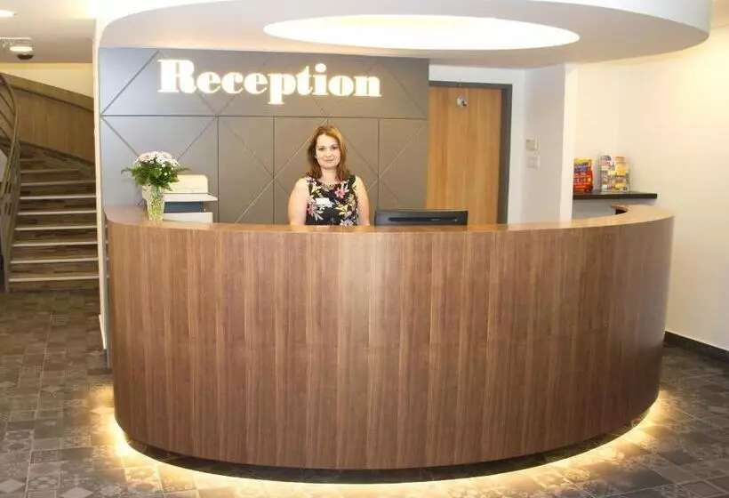 Fotos del hotel City Hotel Ring:  8