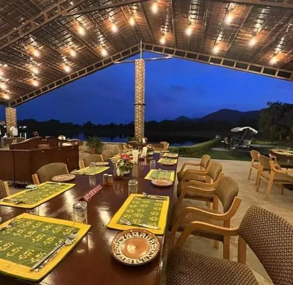 Fotos del hotel Shikarbadi Hotel - Heritage:  25