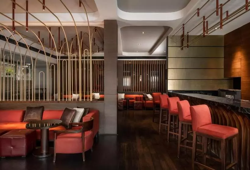 Fotos del hotel The Avenue Regent:  14