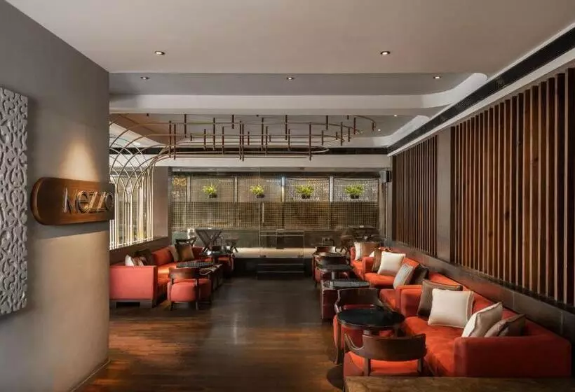 Fotos del hotel The Avenue Regent:  3