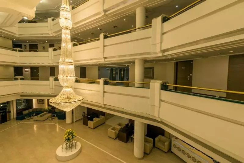 Fotos del hotel Howard Plaza The Fern, Agra:  19