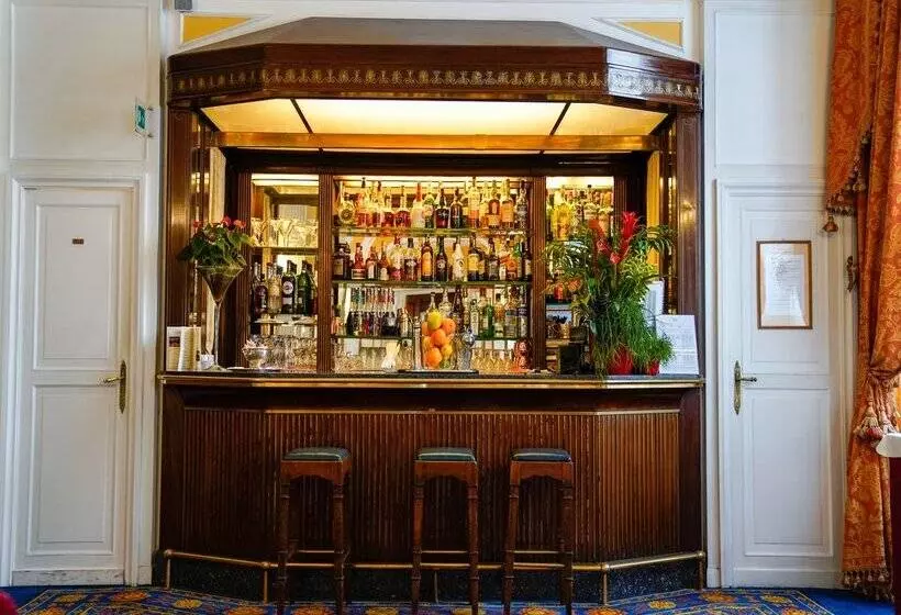 Fotos del hotel Bettoja Hotel Massimo D'azeglio:  18