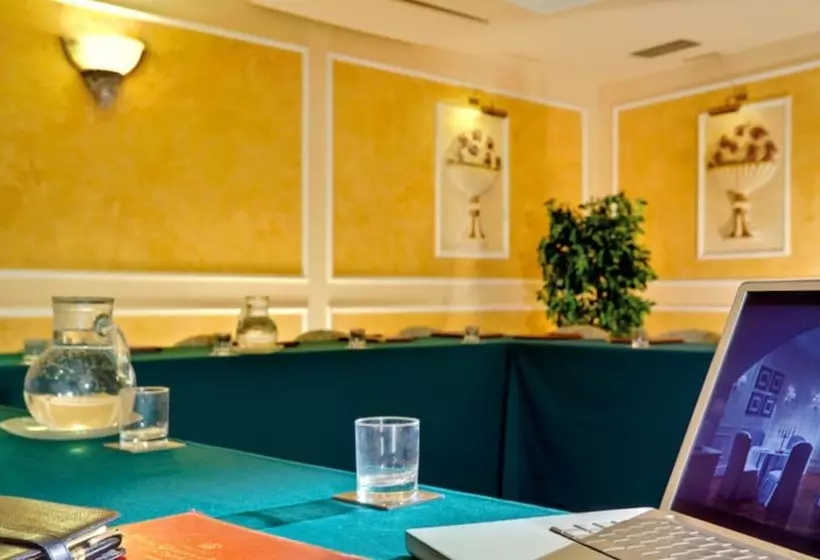 Fotos del hotel Corona D'Italia:  4