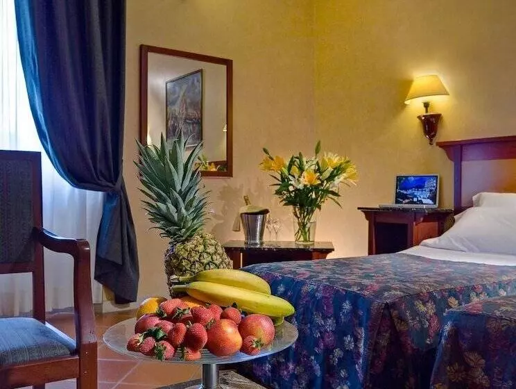 Fotos del hotel Corona D'Italia:  8