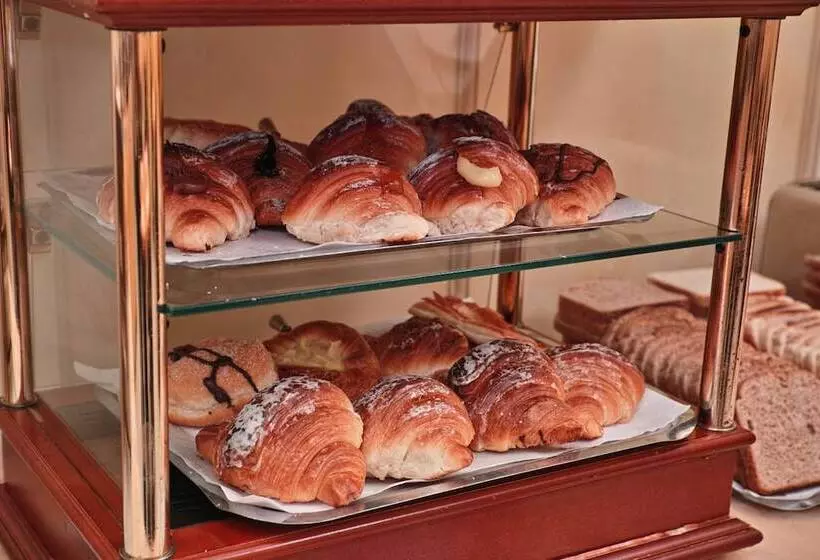 Fotos del hotel Virgilio:  15