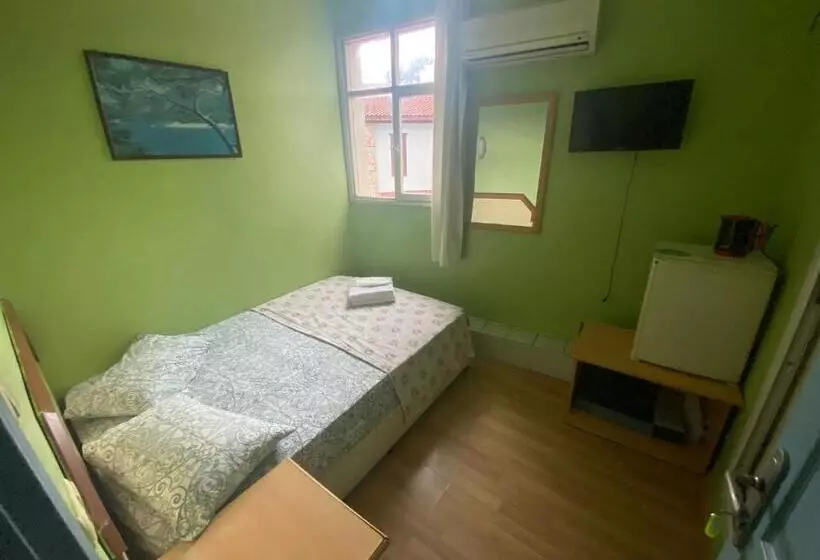 Fotos del hotel Camel Pension & Aparts:  16