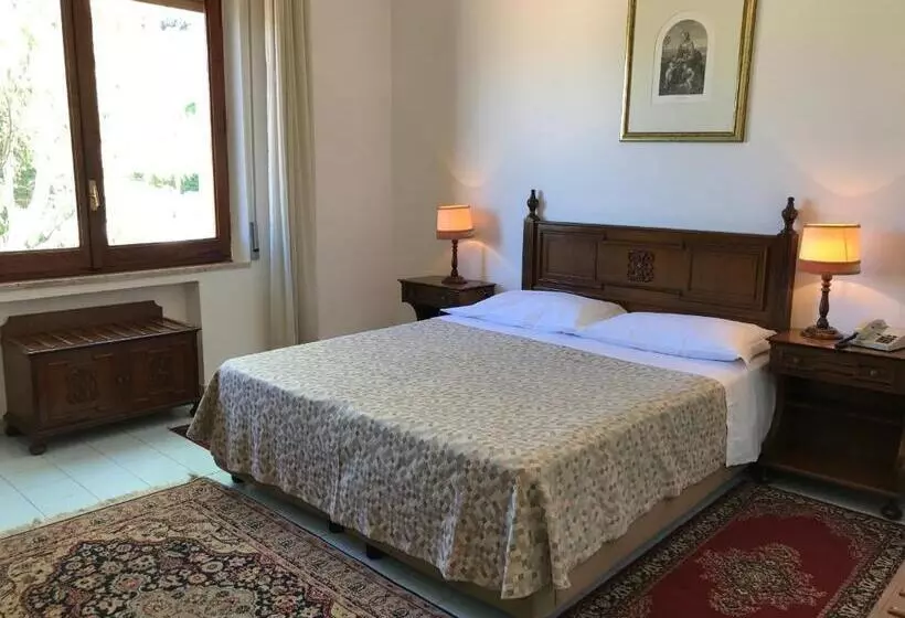 Fotos del hotel Mediterranée:  19