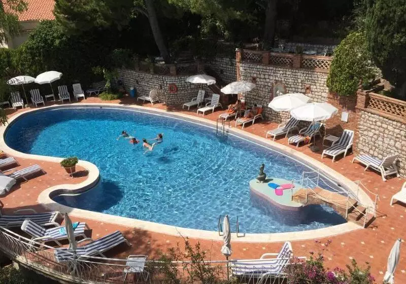 Fotos del hotel Mediterranée:  15