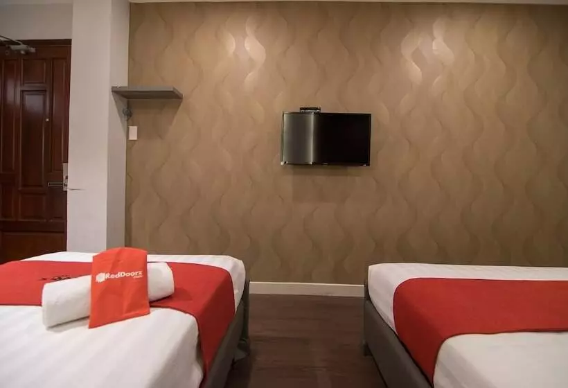 Fotos del hotel Reddoorz Plus Near Saigon Centre:  5