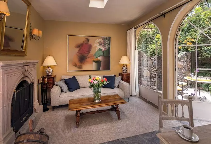 Fotos del hotel Antigua Villa Santa Monica:  13