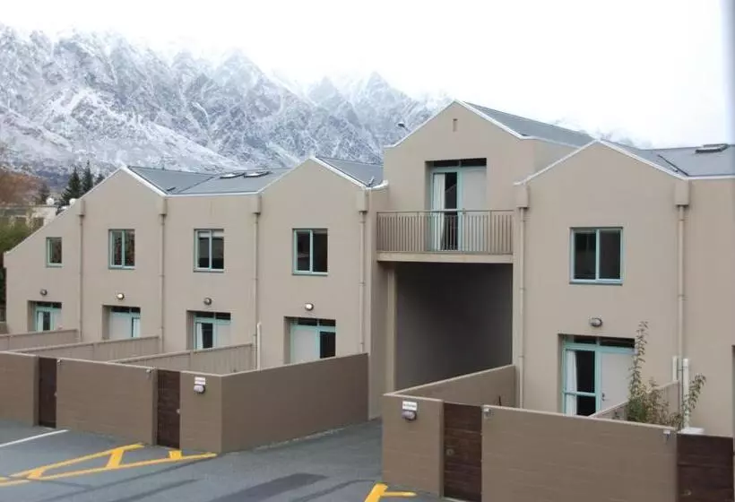 Fotos del hotel Queenstown Gateway Apartments:  23