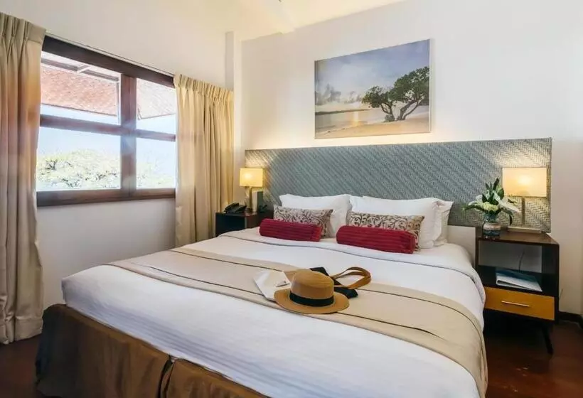 Fotos del hotel Club Paradise:  11