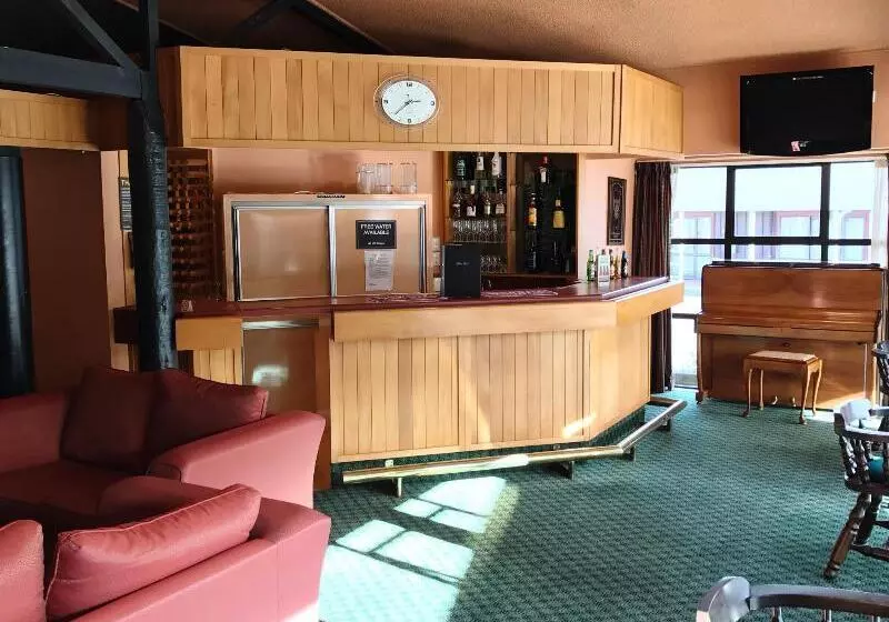 Fotos del hotel The Village Inn:  16