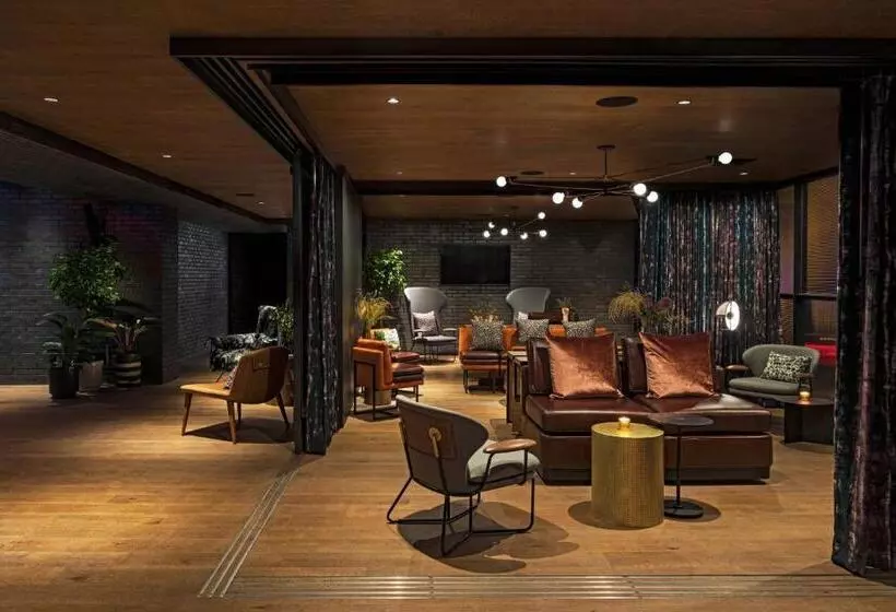 Fotos del hotel Moxy Nyc East Village:  3