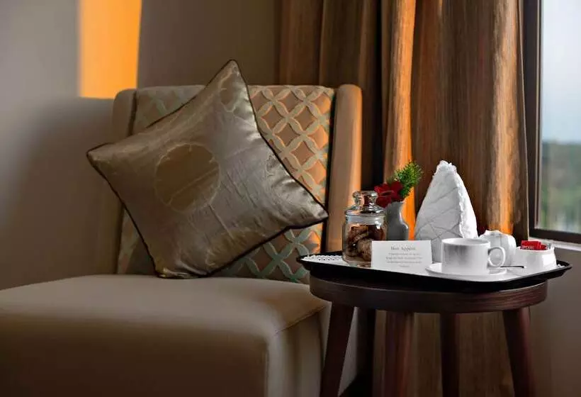 Vivanta Colombo, Airport Garden