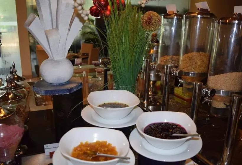 Fotos del hotel Vivanta Colombo, Airport Garden:  23