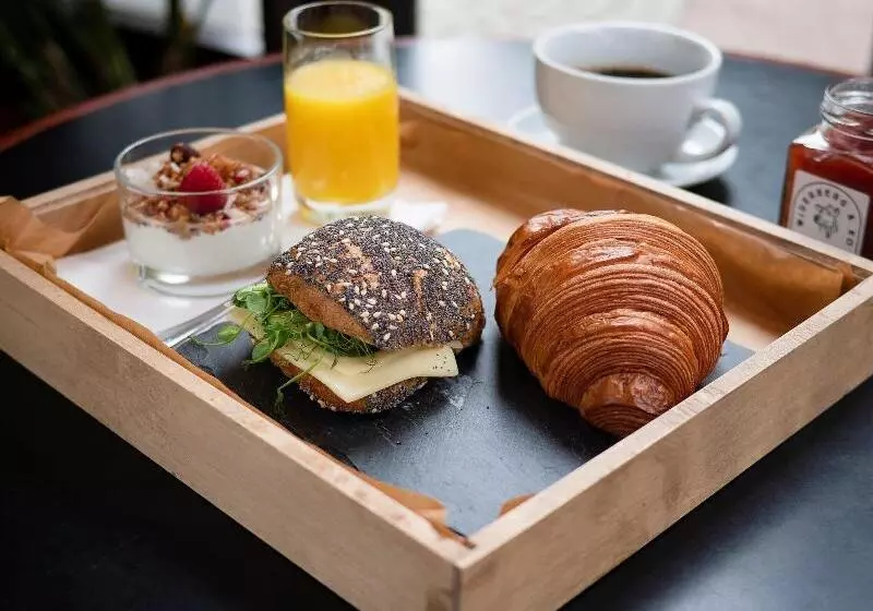 Fotos del hotel Lundia:  3