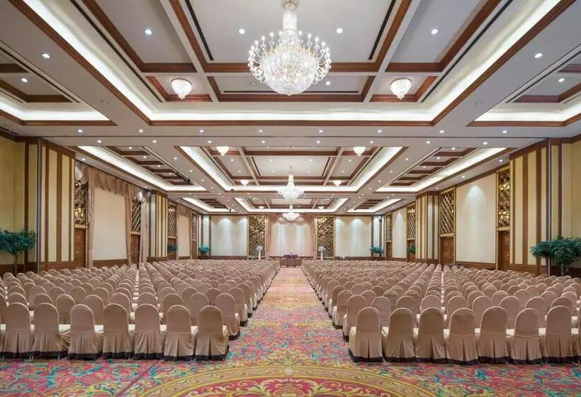 Fotos del hotel Prince Palace:  11