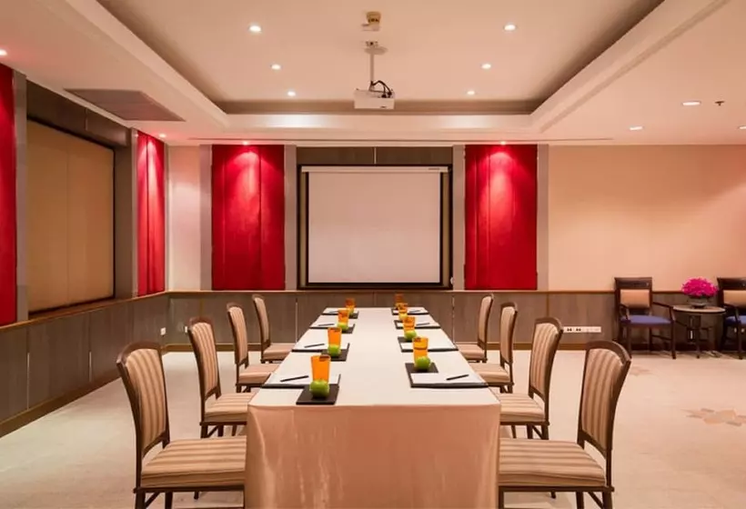 Fotos del hotel Ramada By Wyndham Bangkok Chaophya Park:  5