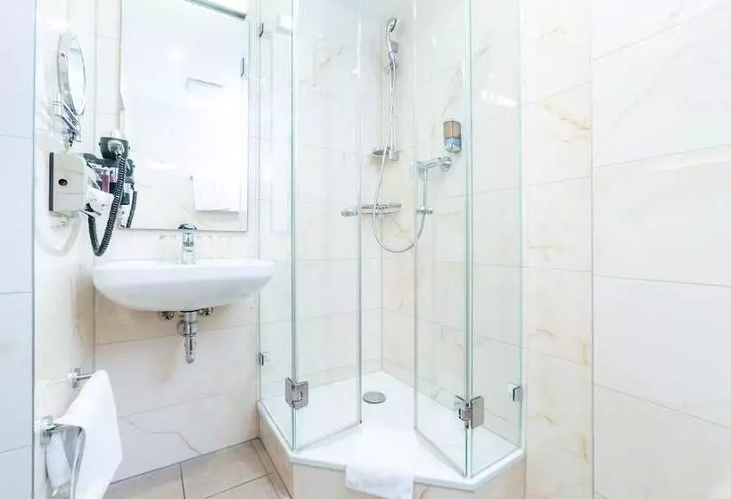 Fotos del hotel Rheinfelderhof:  3