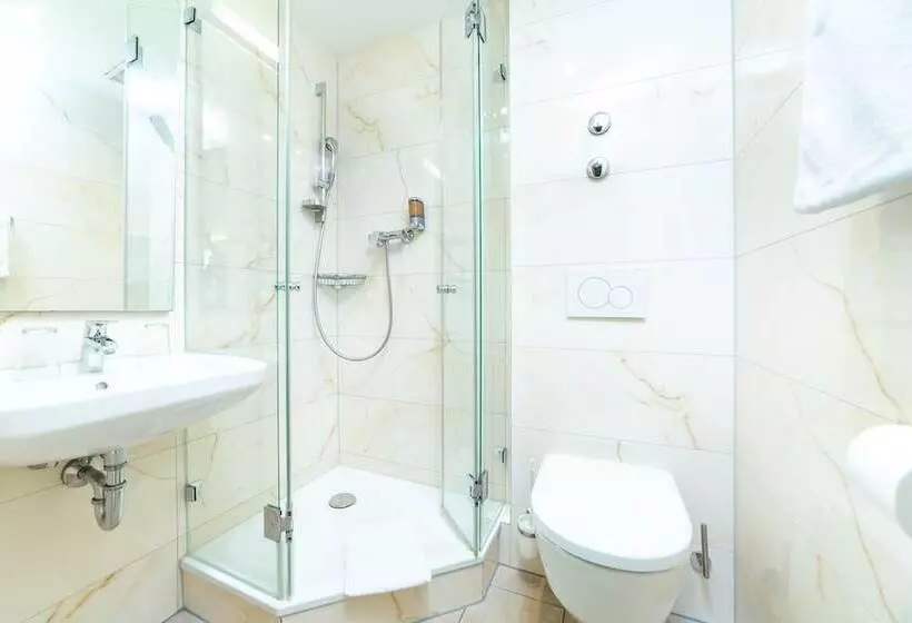 Fotos del hotel Rheinfelderhof:  8