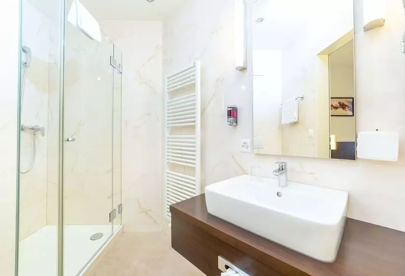 Fotos del hotel Rheinfelderhof:  18