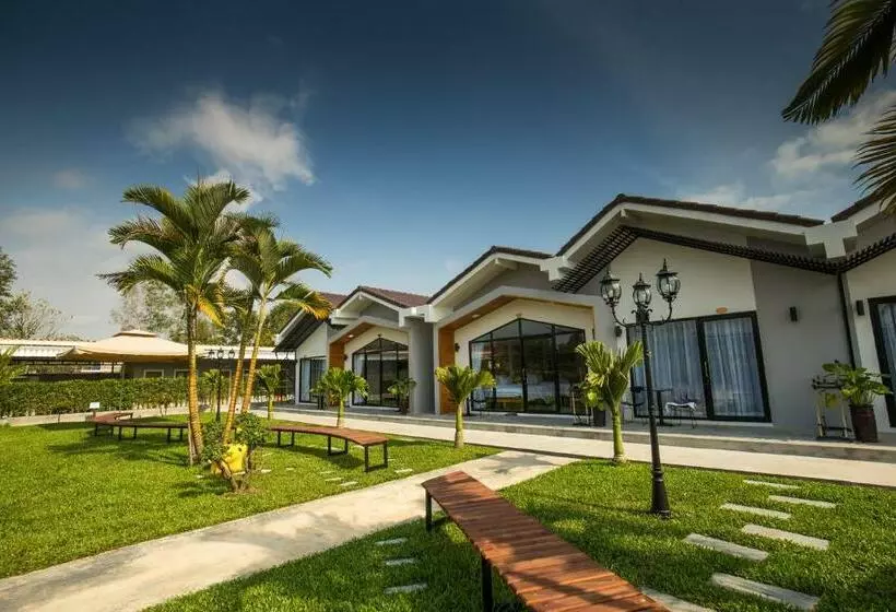 Fotos del hotel Sandy Clay Bungalows:  13