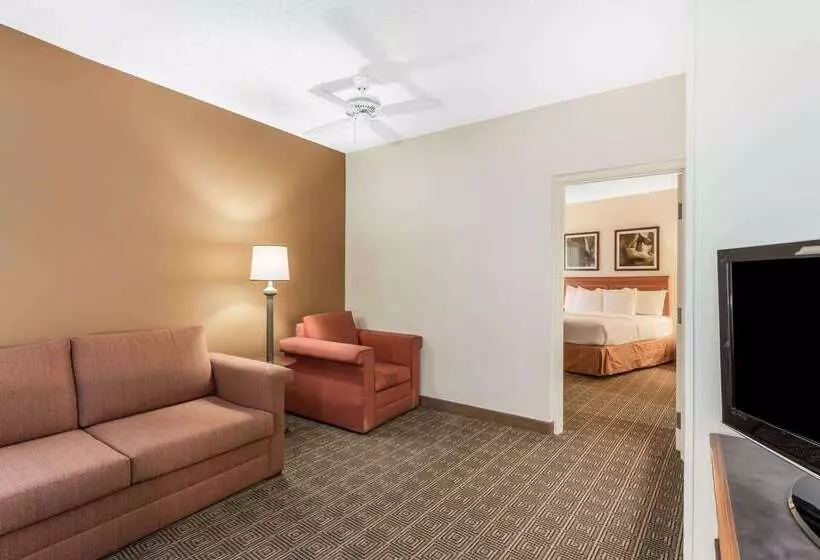 Fotos del hotel La Quinta By Wyndham Orlando South:  24
