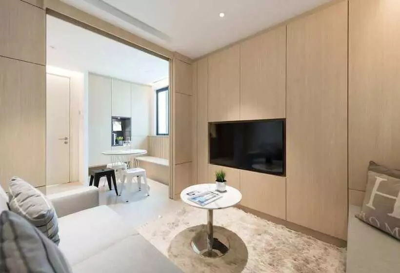 Fotos del hotel Komune Living:  6