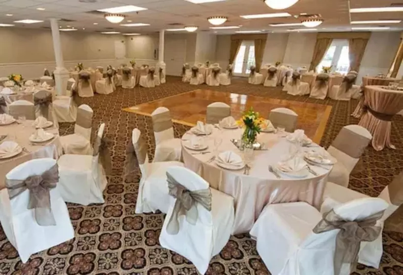 Fotos del hotel Cooper Hotel Conference Center & Spa:  16