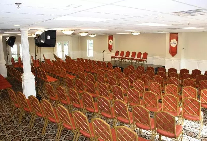 Fotos del hotel Cooper Hotel Conference Center & Spa:  23